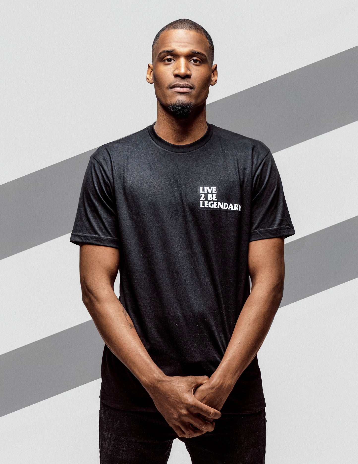 Live 2 Be Legendary - T Shirt